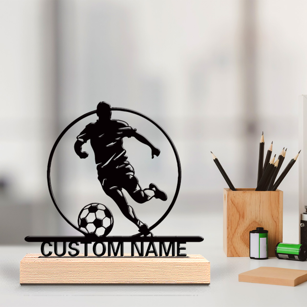 Home Decor Theme - Patung Logam Pemain Sepak Bola Custom